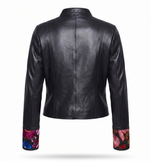 CHAMARRA DE PIEL PARA DAMA COLOR NEGRO CON BORDADOS ARTESANALES 188